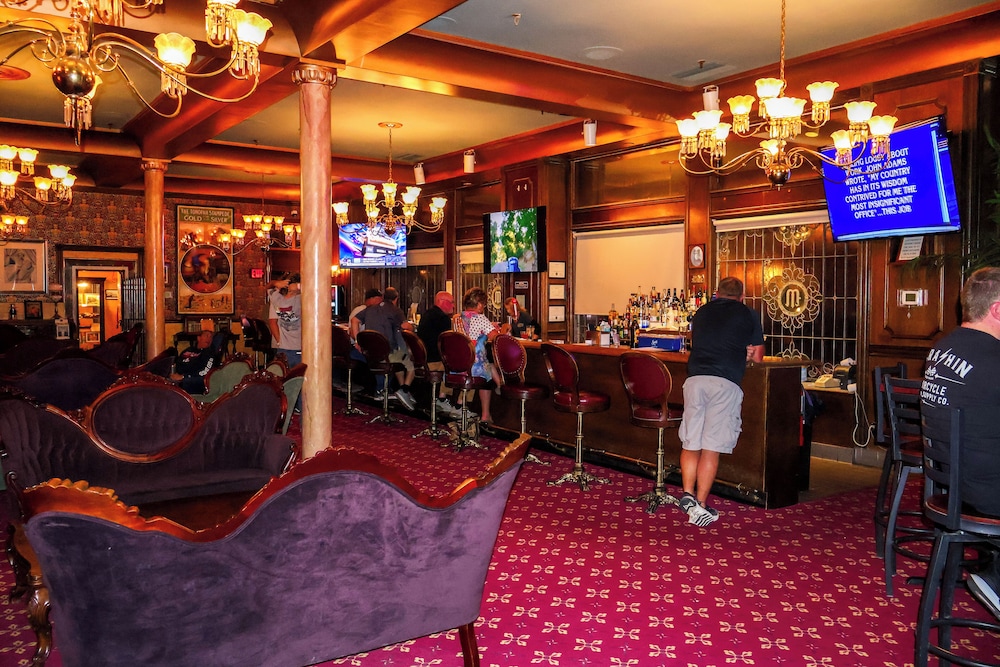 Mizpah Hotel 35/38