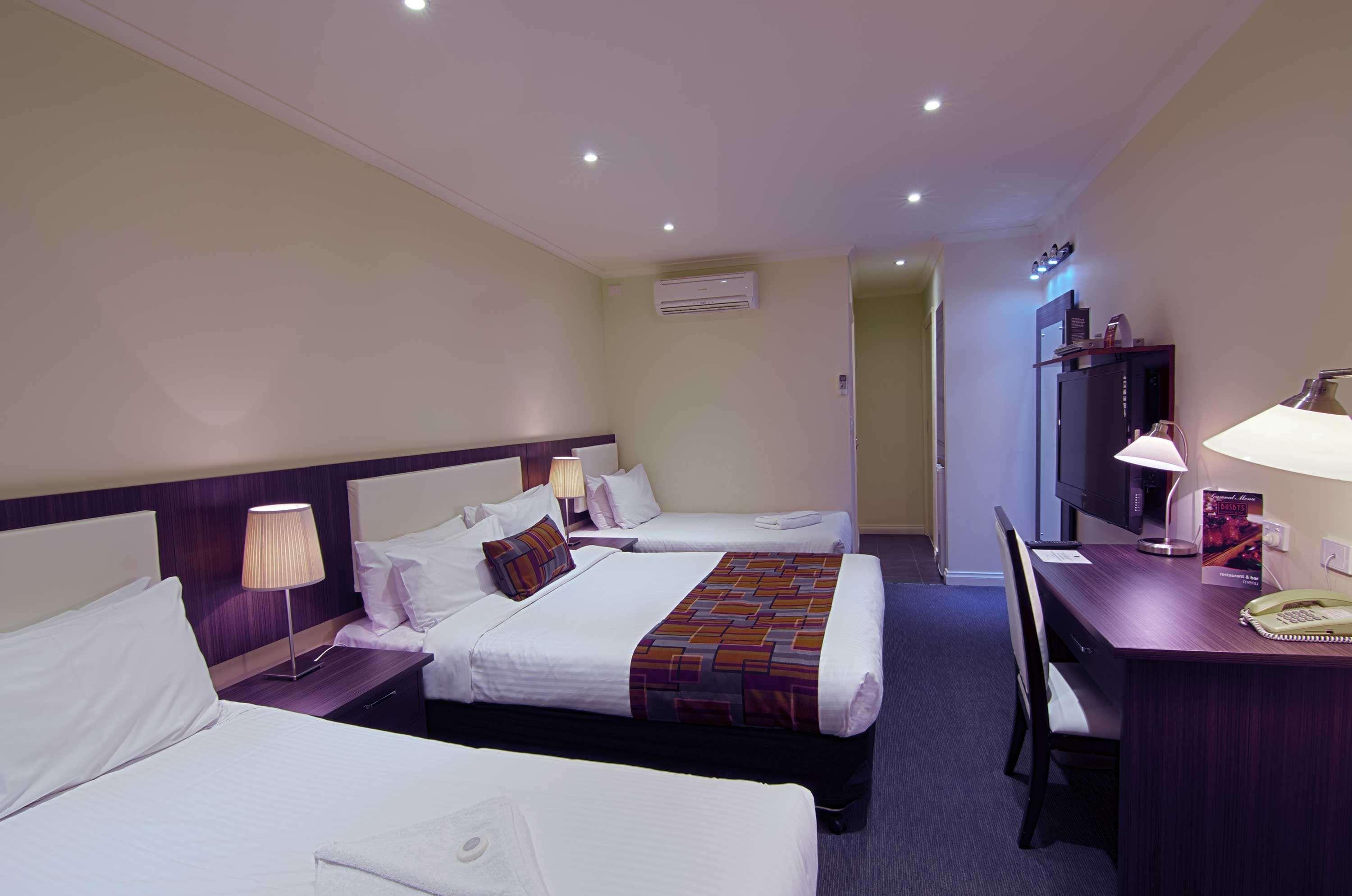 Best Western Plus Buckingham International