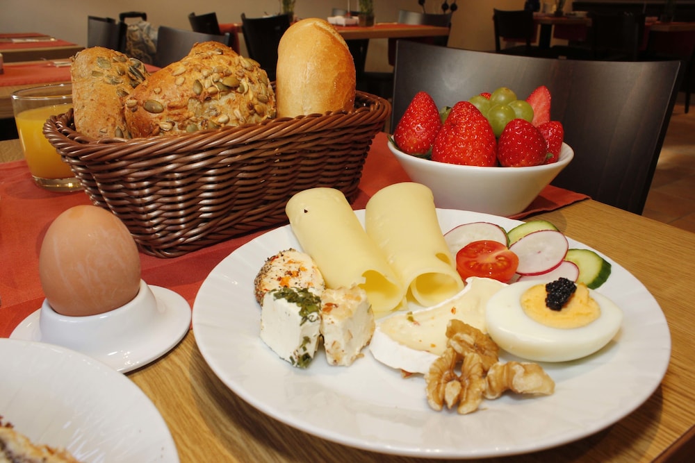 City Hotel Würzburg 38/48