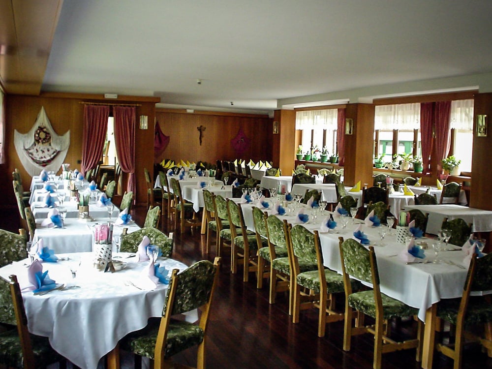Hotel Ustaria Posta 38/47