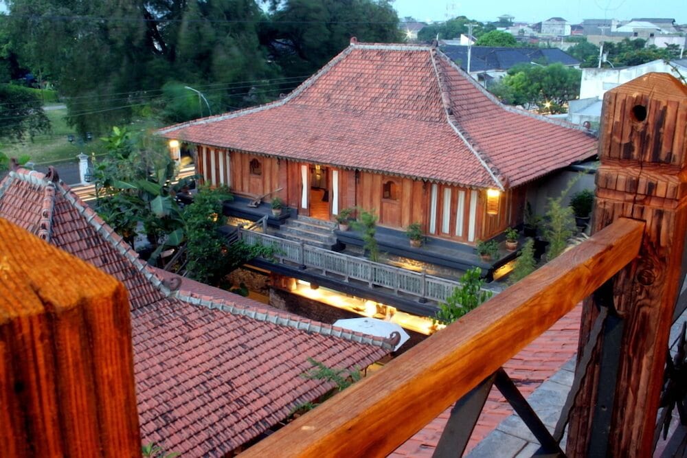 Omah Sinten Heritage Hotel & Resto 3/19