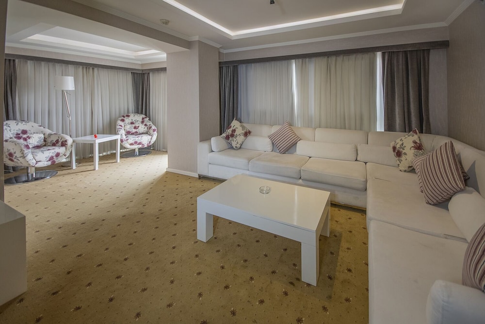 Nk Hotel 36/50