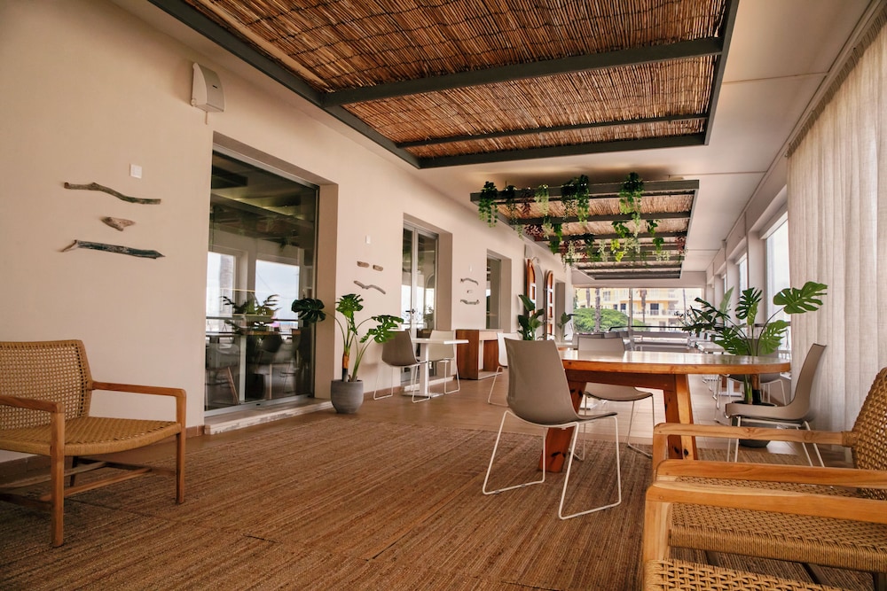 Llaut Boutique Hotel 24/50