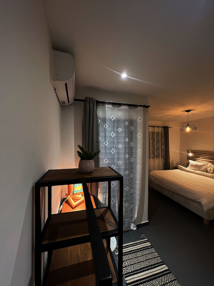 Hotel Du Phare 11/29