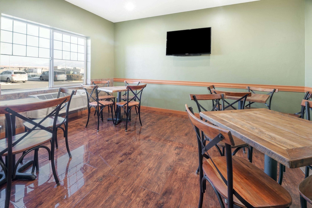 restaurant-cafeteria