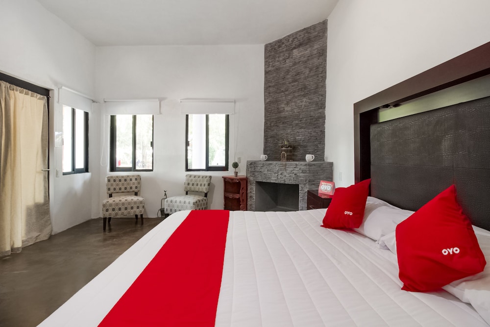 DELUXE, DOUBLE BED