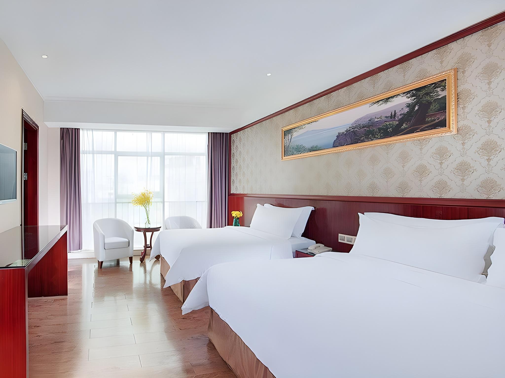 Vienna Hotel Guangzhou Panyu Changlong Shiqiao Metro Station 15/50