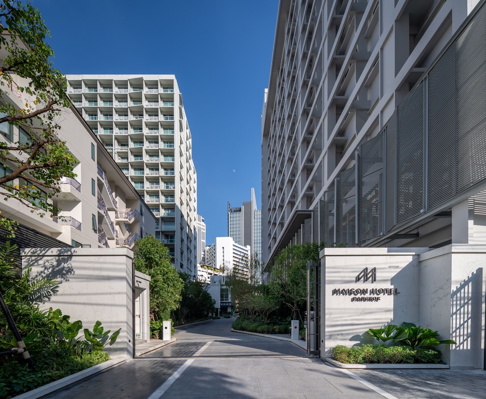 Maison Hotel Bangkok 66/71