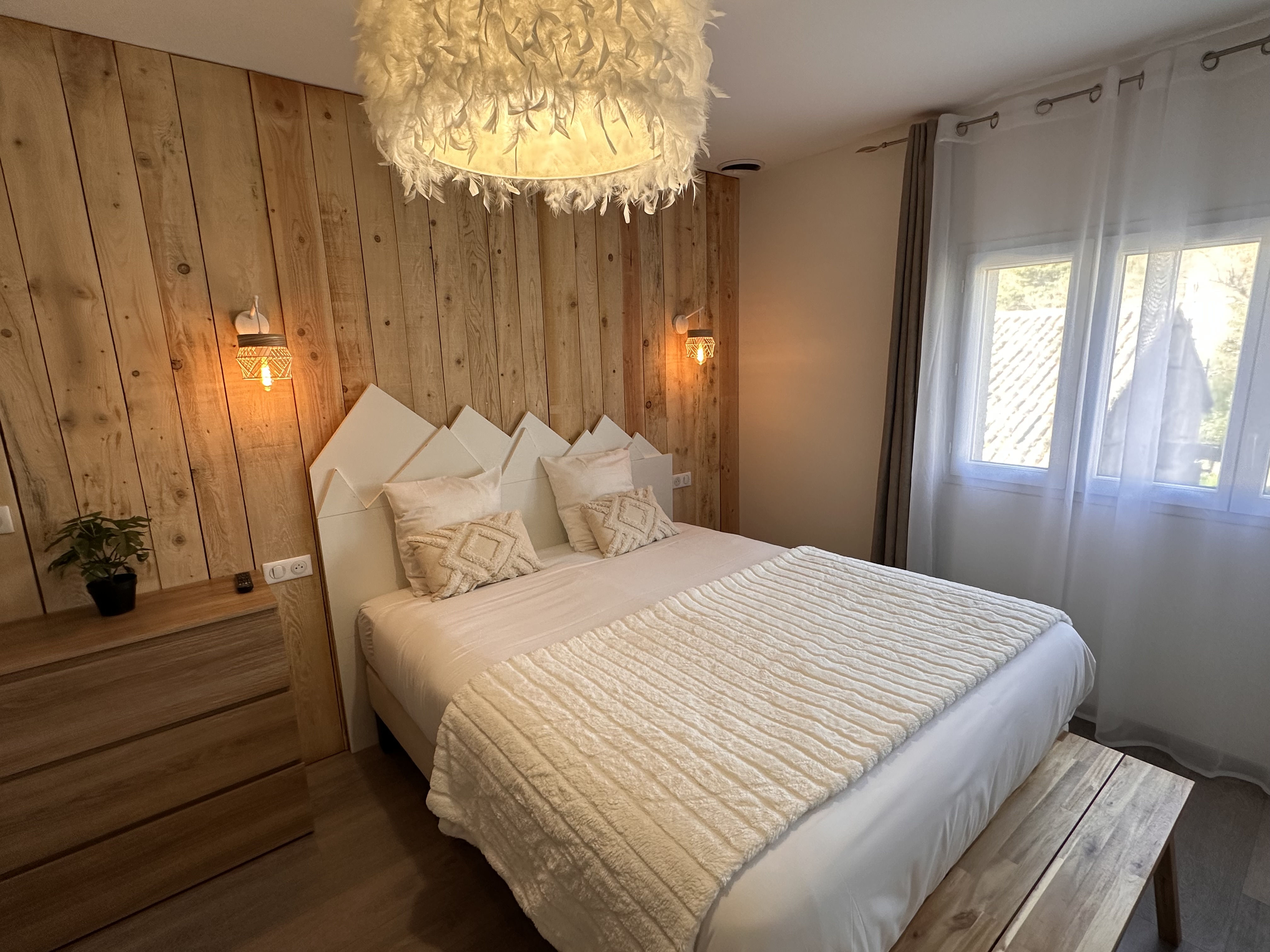 AUBERGE DU VIEUX LANAS 6/23