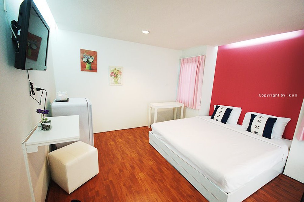 Baan Kula Roi Et 9/25