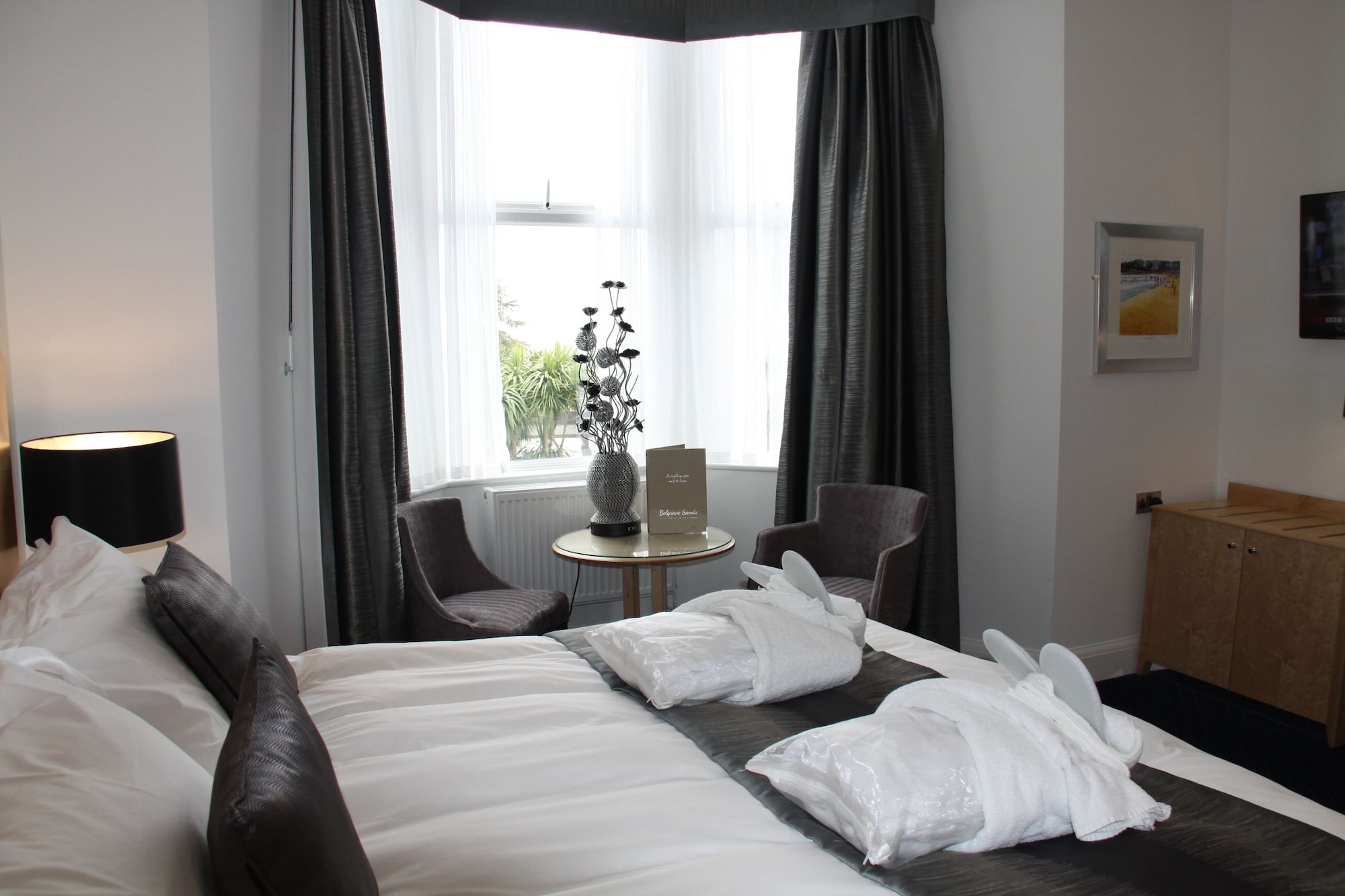 SIGNATURE, DOUBLE OR TWIN BED