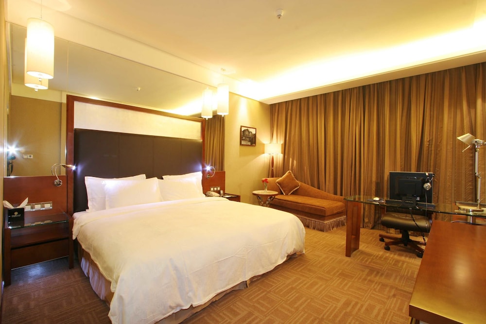 Changsha Xiaoxiang Huatian Hotel 14/54
