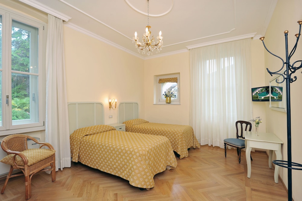 Hotel Monte Baldo and Villa Acquarone 27/49