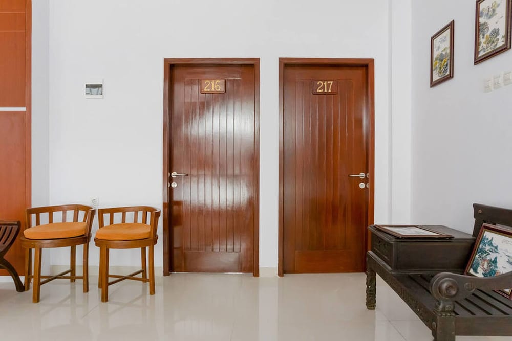RedDoorz near Jawa Timur Park 3 17/18