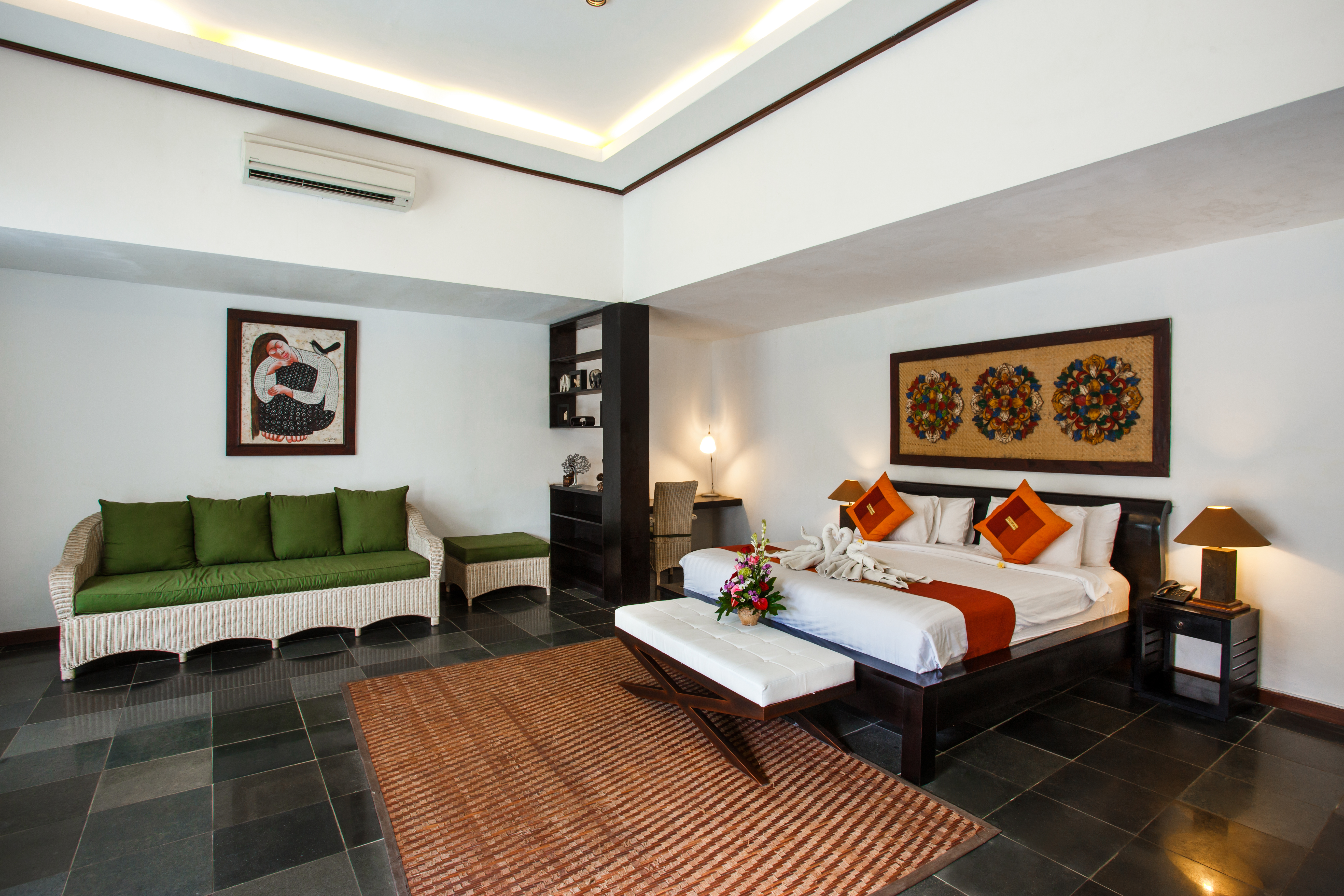2 Bedrooms, Pool, Villa