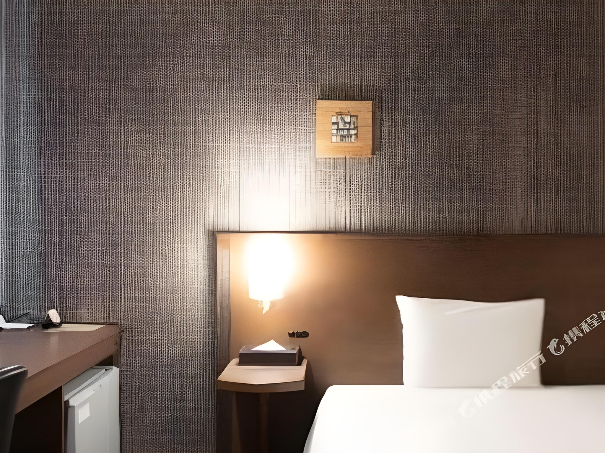 Green Hotel Morris 11/33