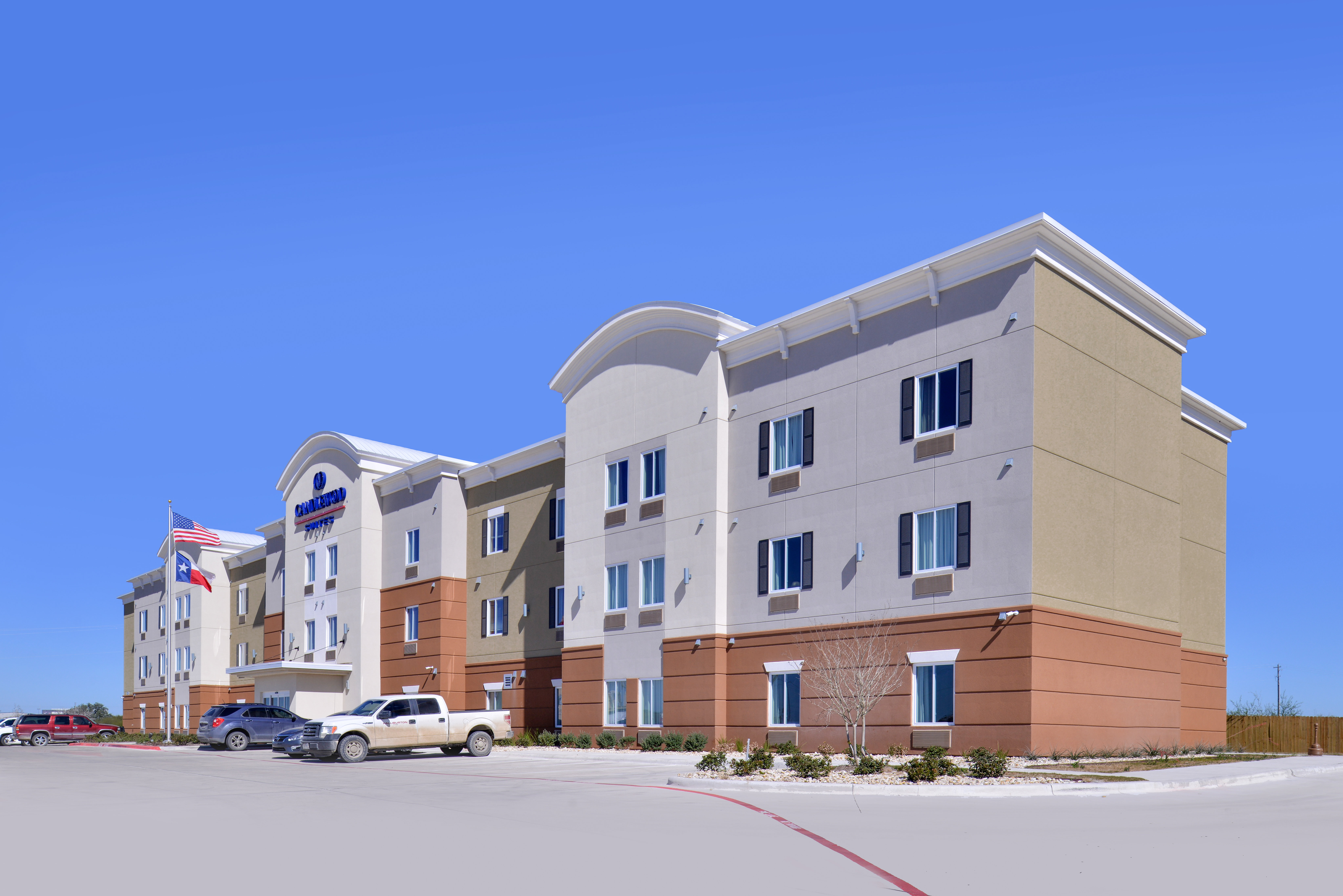 CANDLEWOOD SUITES KENEDY 37/40