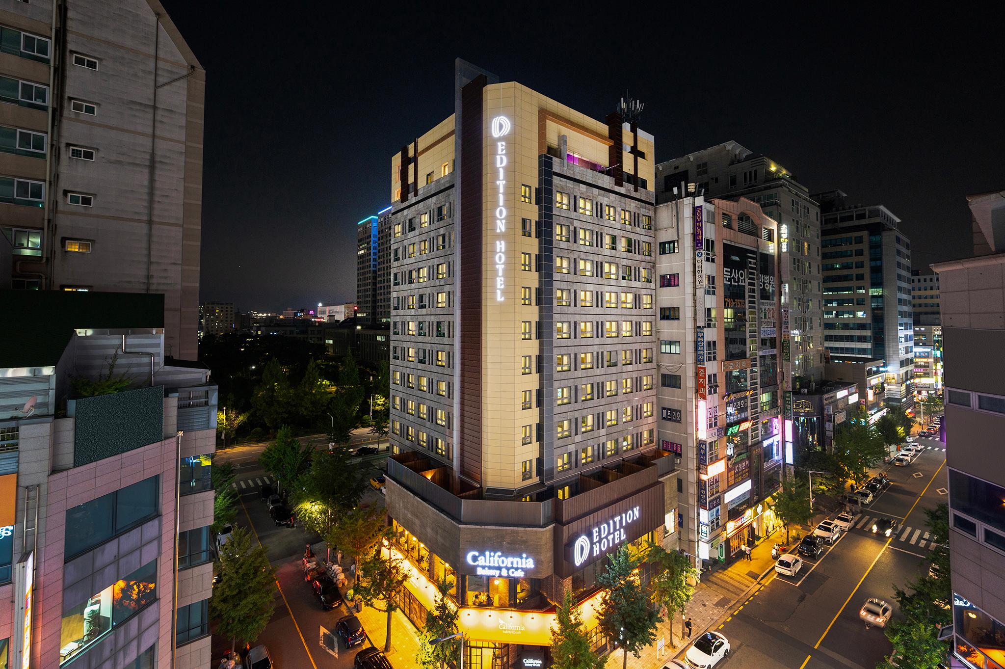 HOTEL D Edition 1/18