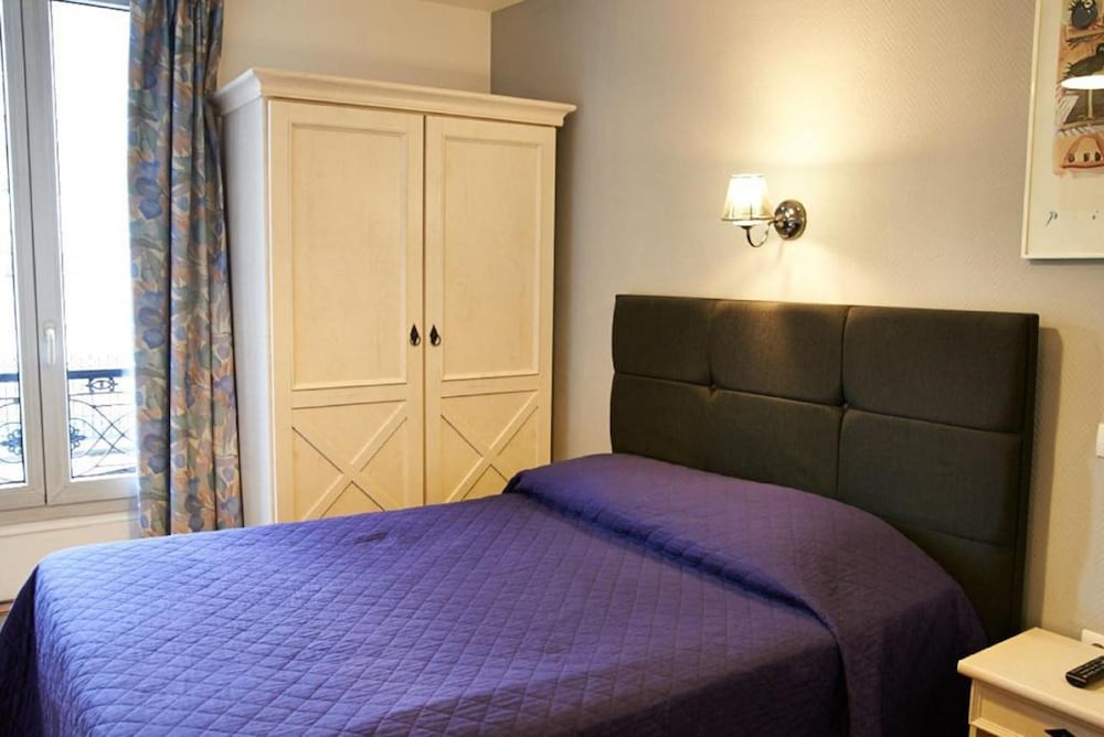 Hotel Luxor 6/42