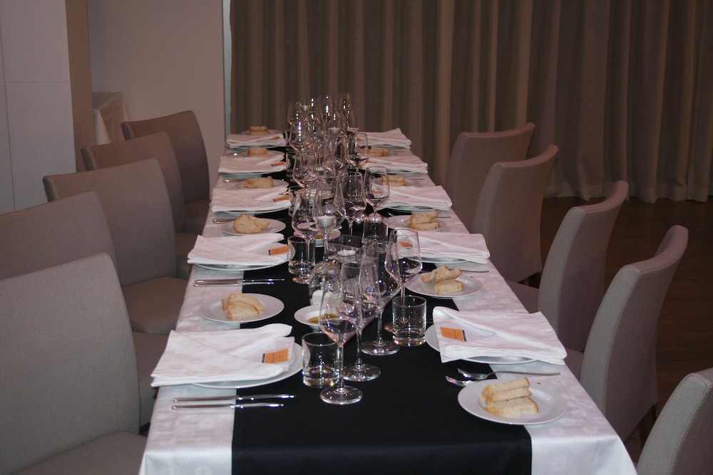 Monte Filipe Hotel And Spa 47/59