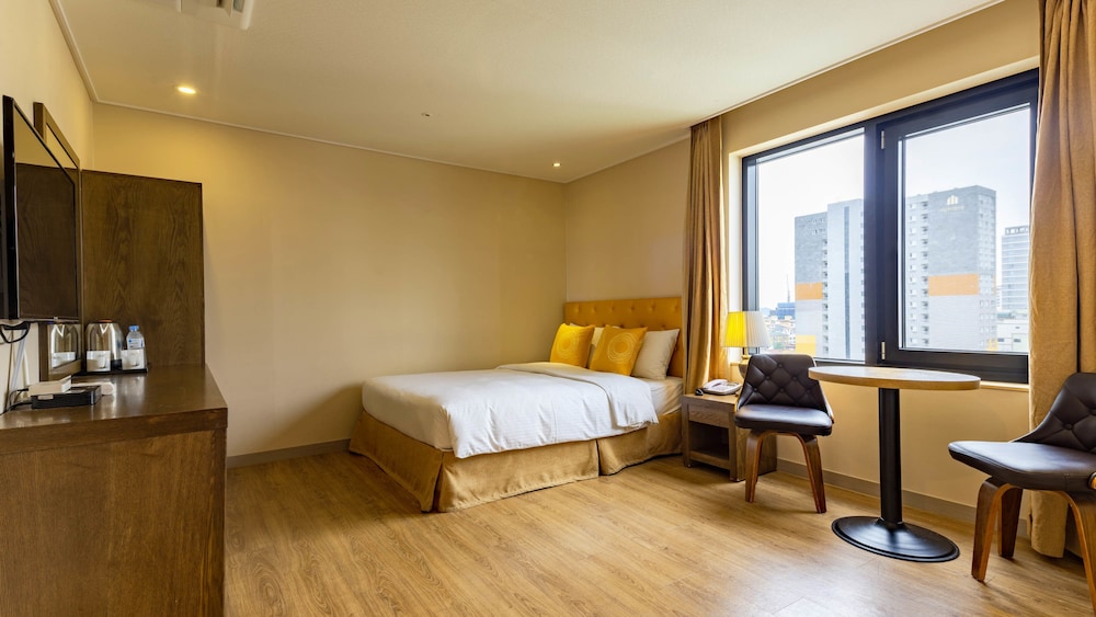 Haema Hotel 16/61