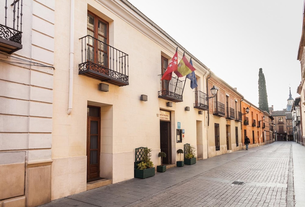 Hostal Miguel De Cervantes 52/57
