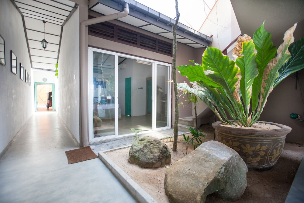 Hikks Villa Hikkaduwa 30/42