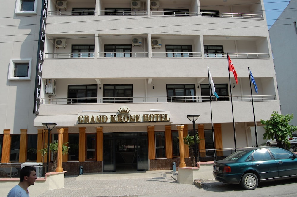 Grand Krone Hotel 6/41
