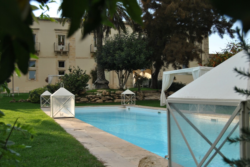 Castello Camemi 64/69
