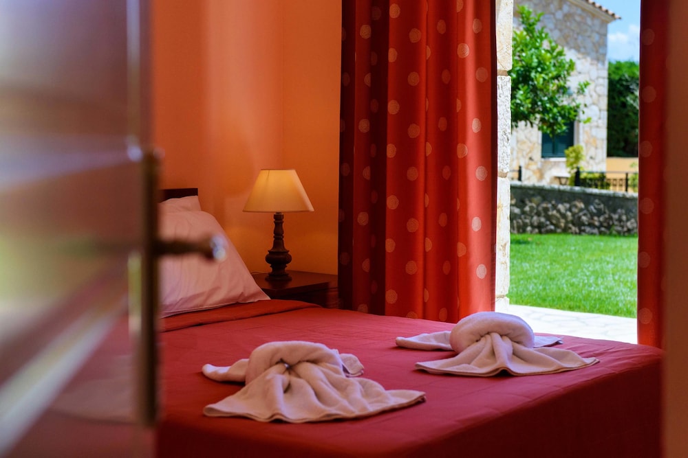 Villa Lemonia 16/50