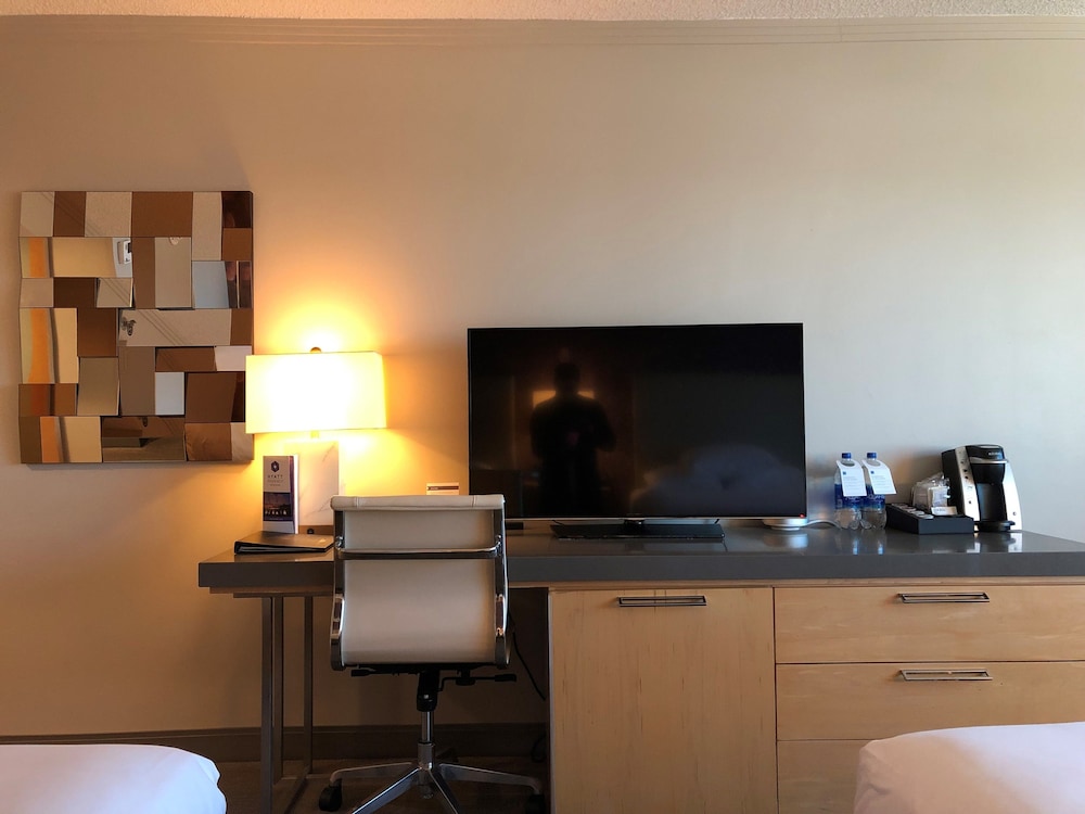 Hyatt Regency Santa Clara 33/39