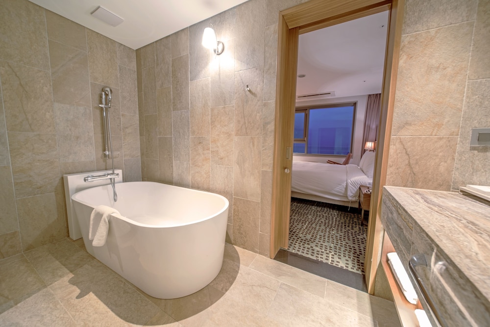 Grabel Hotel Jeju 77/77