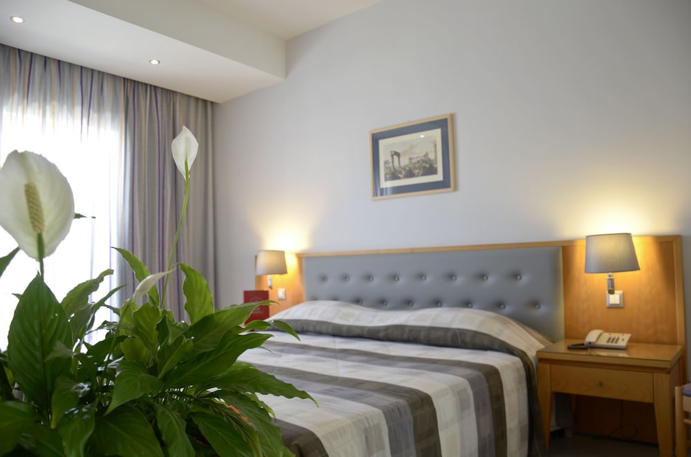 Athena Hotel 22/44