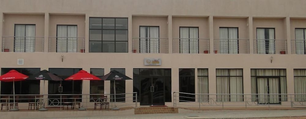 Hotel Labama 4/18