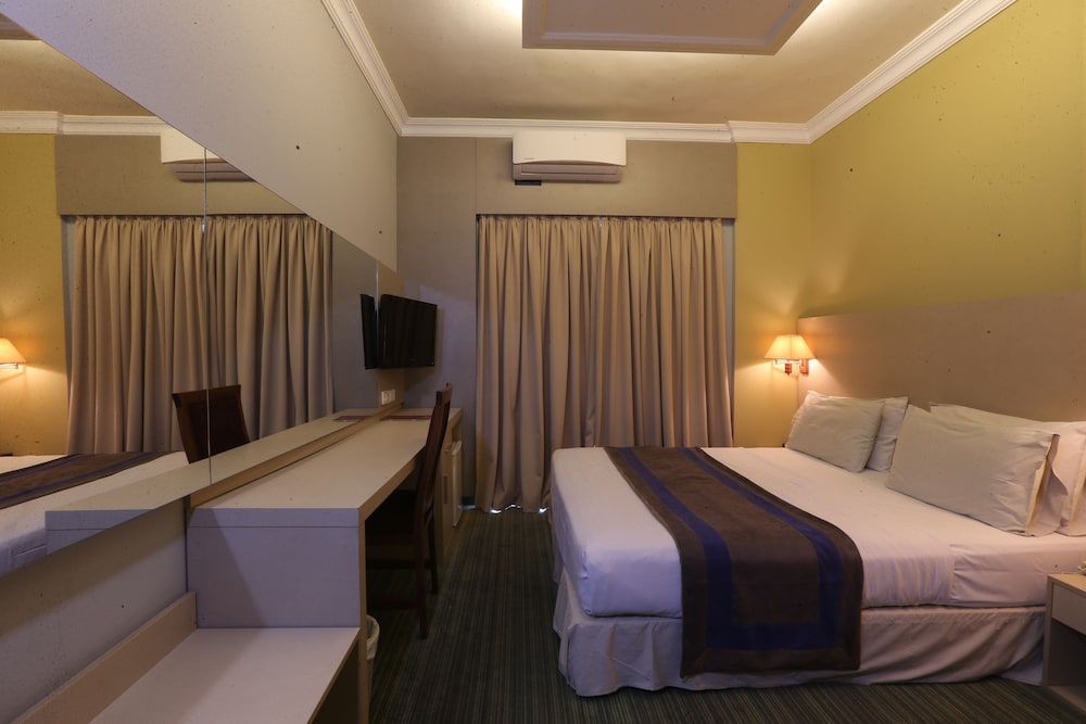 STANDARD, TWIN BEDS
