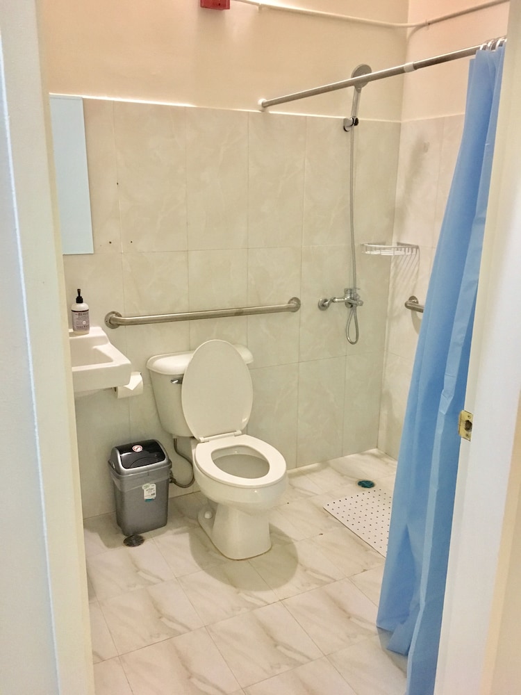 Saipan Vegas Resort 10/38