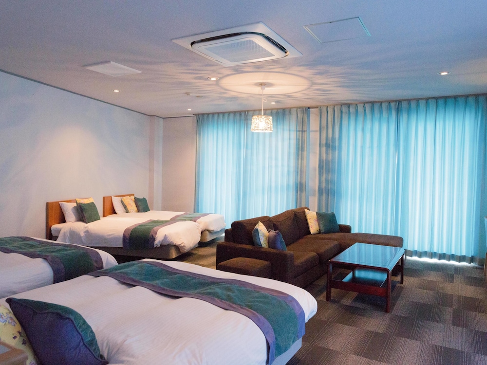 Hotel Caretta Amami 27/76