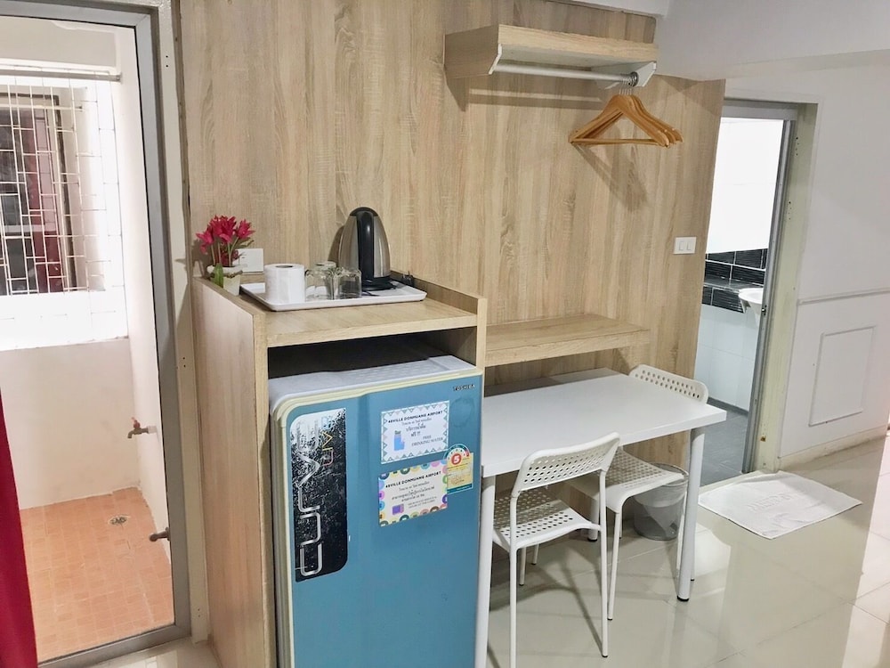48 Ville Donmuang Airport 20/83