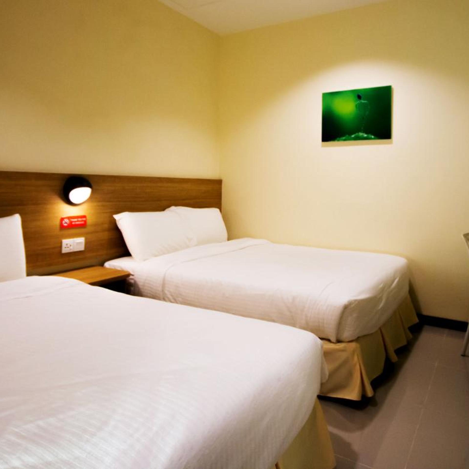 118 Hotel 18/27
