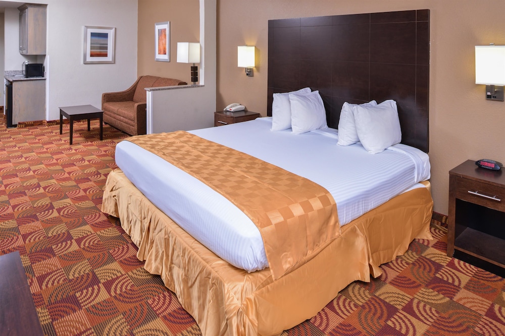 Americas Best Value Inn & Suites Bastrop 19/39
