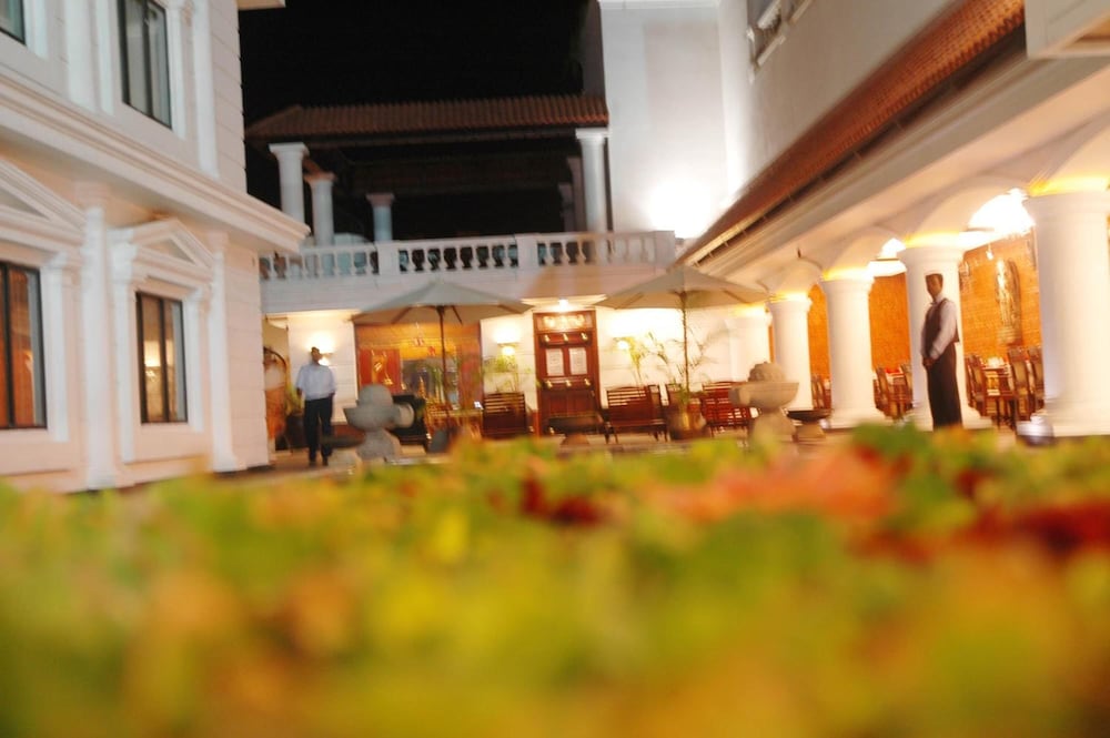 Anandha Inn Pondicherry 47/48