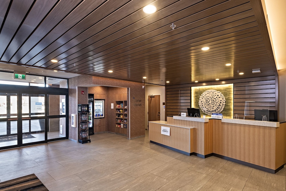 Fairfield Inn & Suites by Marriott Penticton 25/50