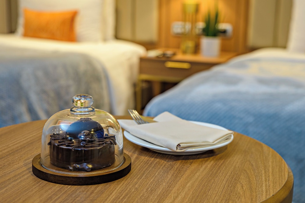MCollection - Business & Leisure Stay in Eastwood City 34/42