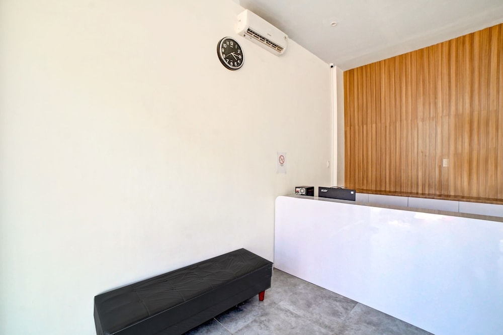 OYO 90559 Gamacity Residence 5/25