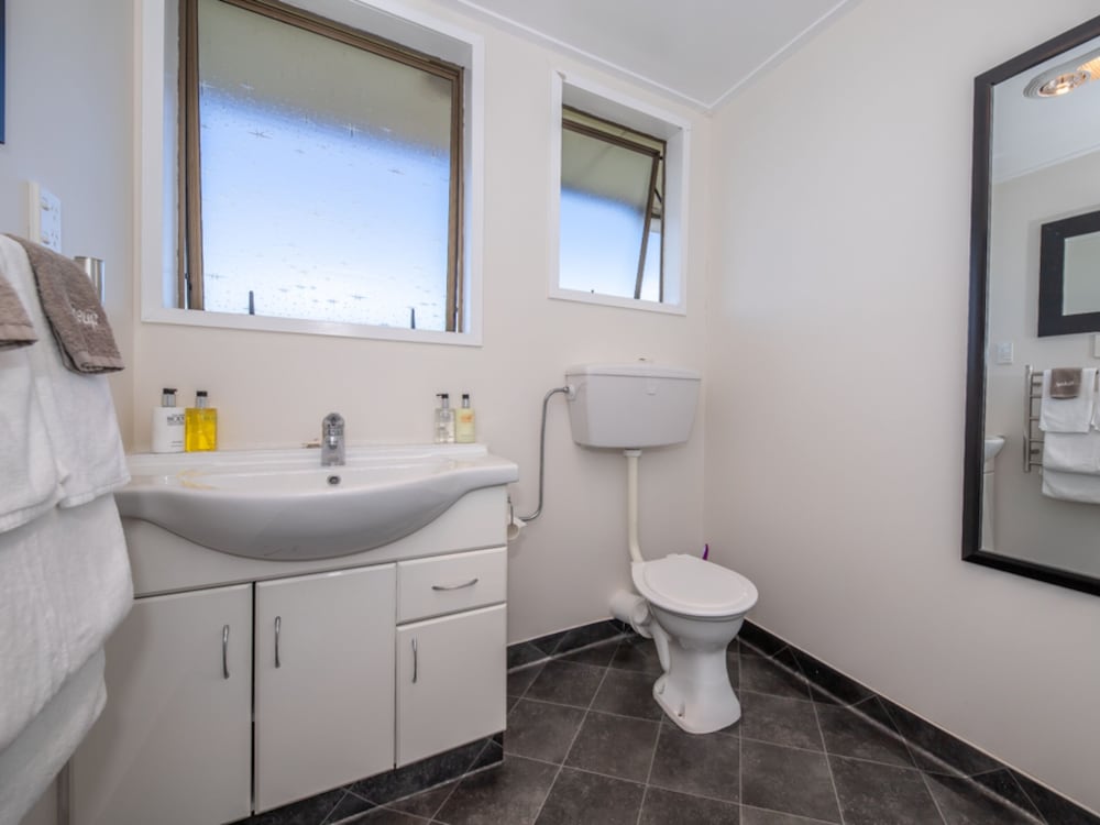 Buller Bridge Motel 25/62