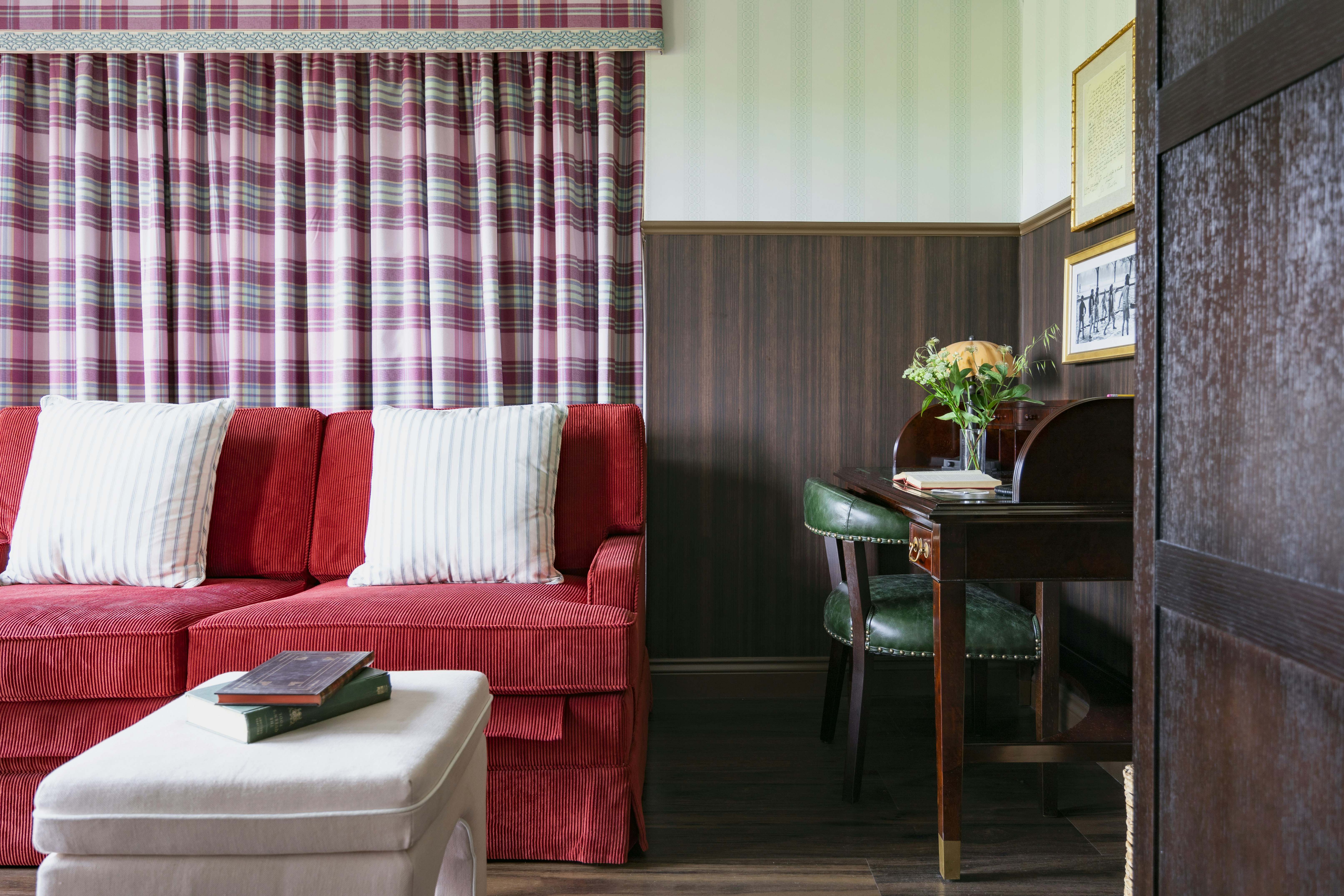 Graduate, Junior Suite, King Bed, with View، Graduate by Hilton Cambridge 6/7