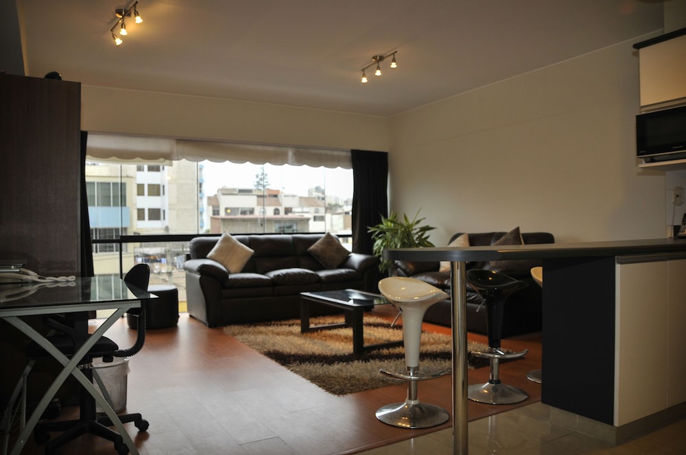 Lux Miraflores Apartments Tripoli 32/42