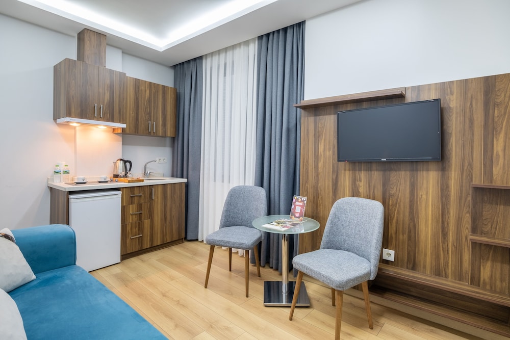 Beyzas Suites 63/71
