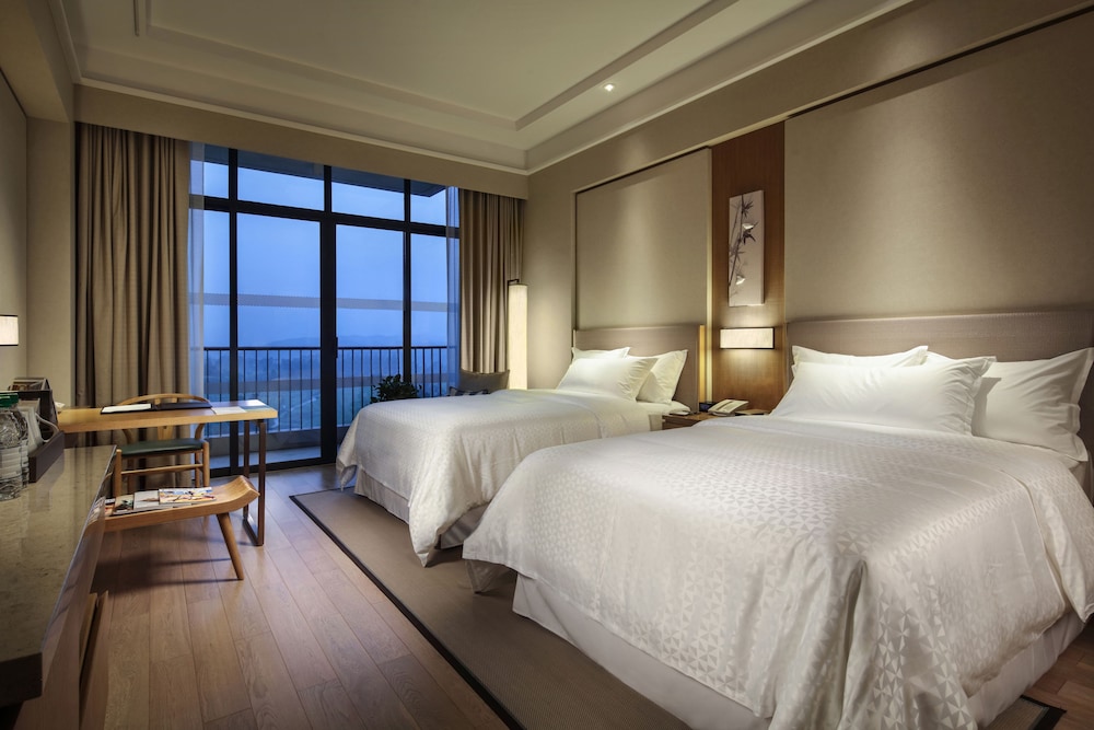 Four Points By Sheraton Chengdu Pujiang Resort 11/37
