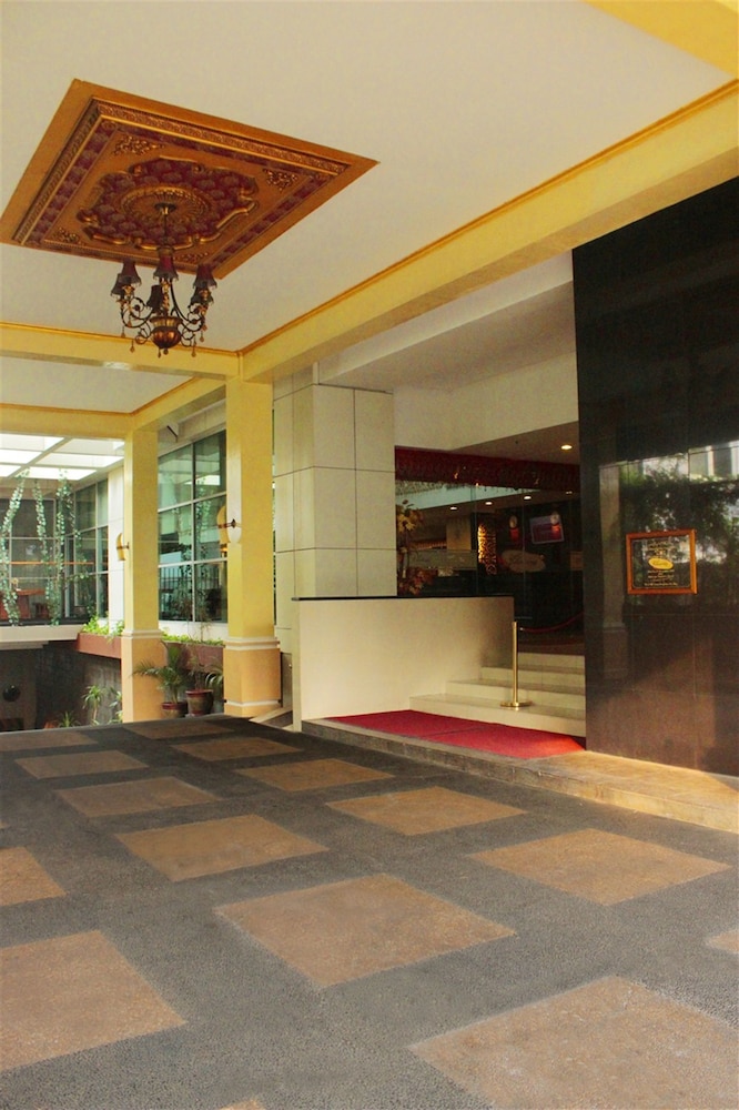 Horison Balairung Jakarta 8/46